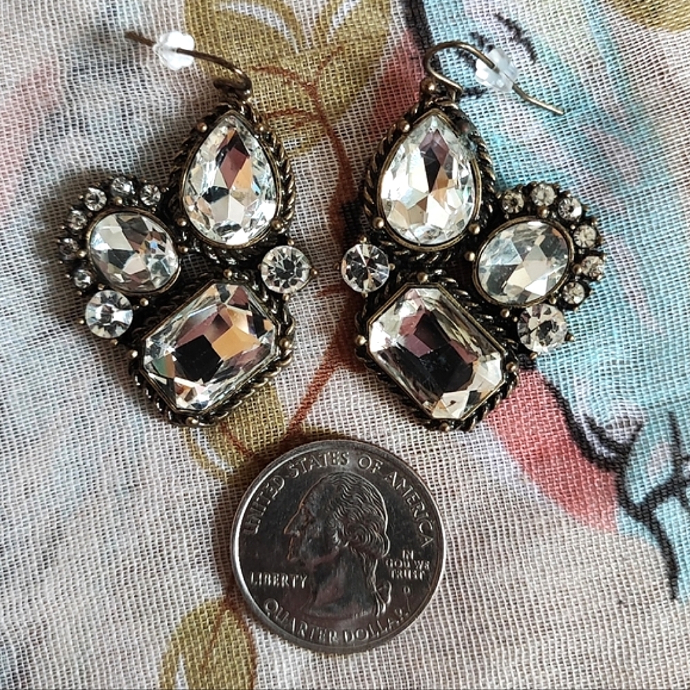 Brass Tone Crystal Clear Formal Chandelier BLING Bridal Jewelry Pierced Earrings - Picture 8 of 12